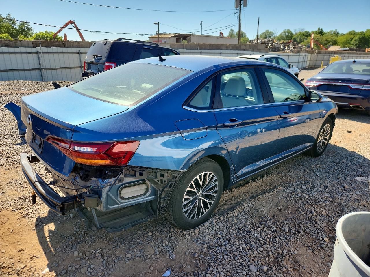 2019 Volkswagen Jetta S - Фото 3