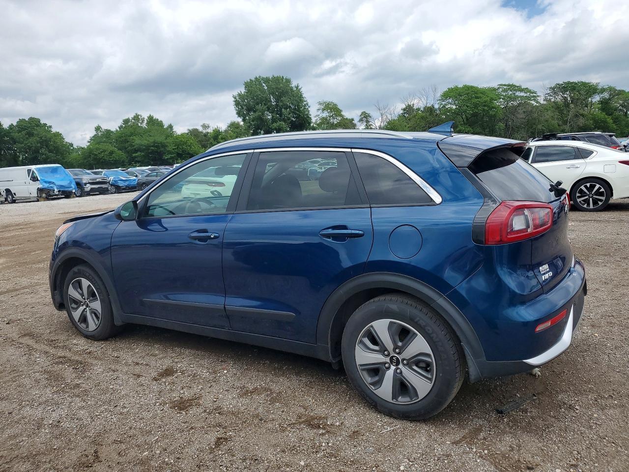 2017 Kia Niro Lx - Фото 2