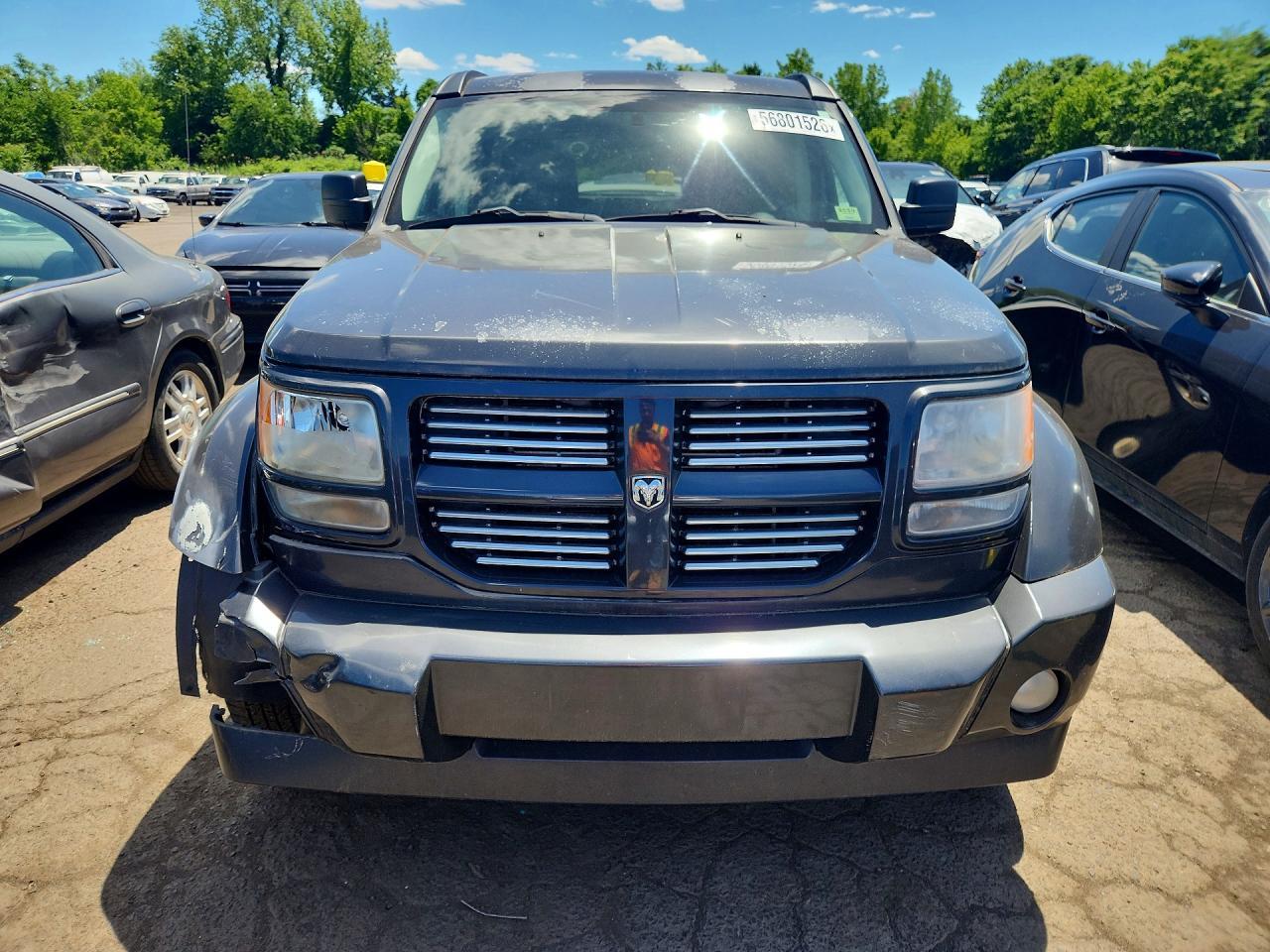 2010 Dodge Nitro Sxt - Image 5