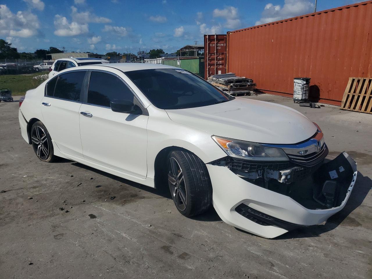 2017 Honda Accord Sport Special Edition - Фото 4