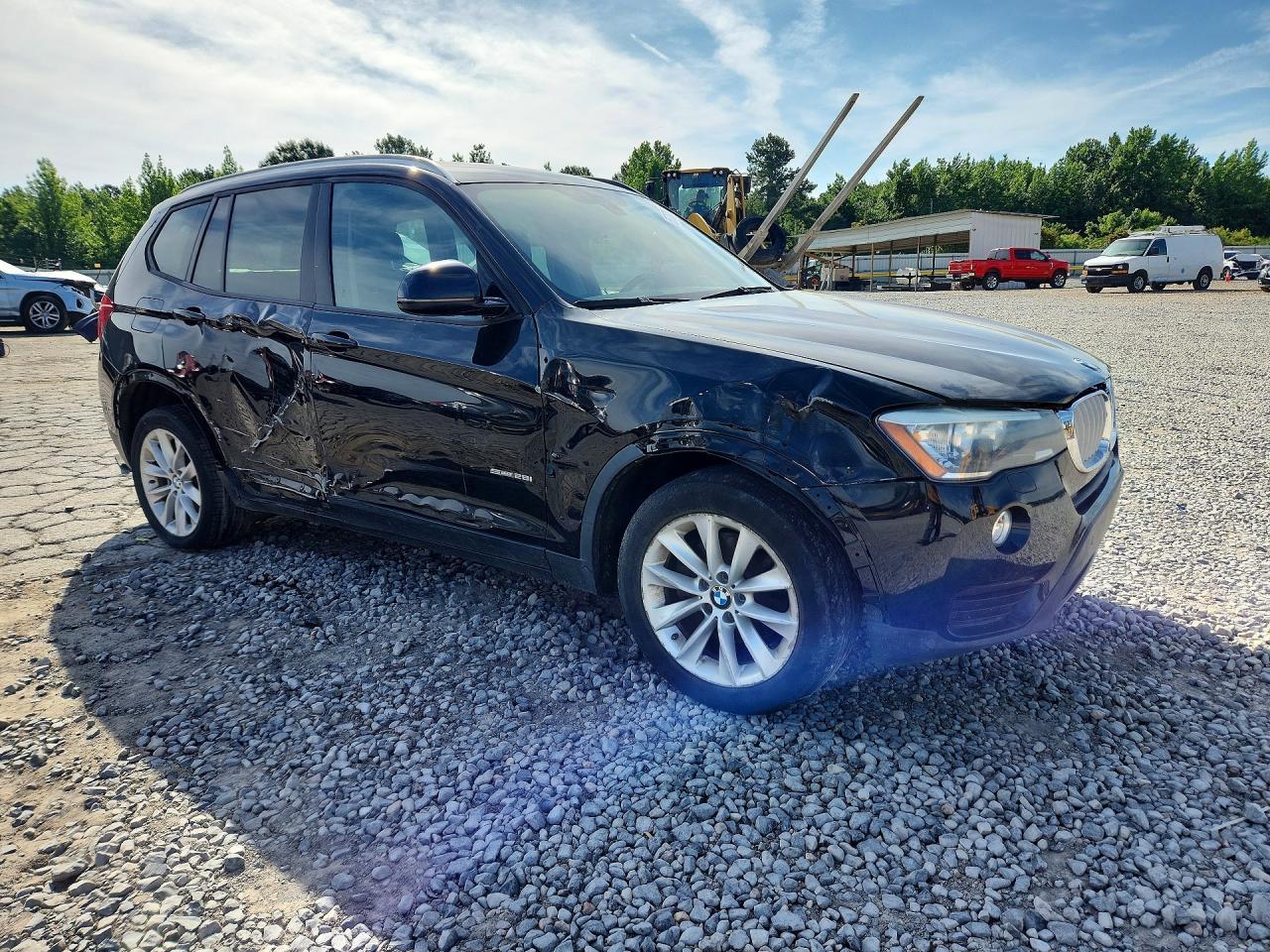 2015 BMW X3 Sdrive28I - Фото 4