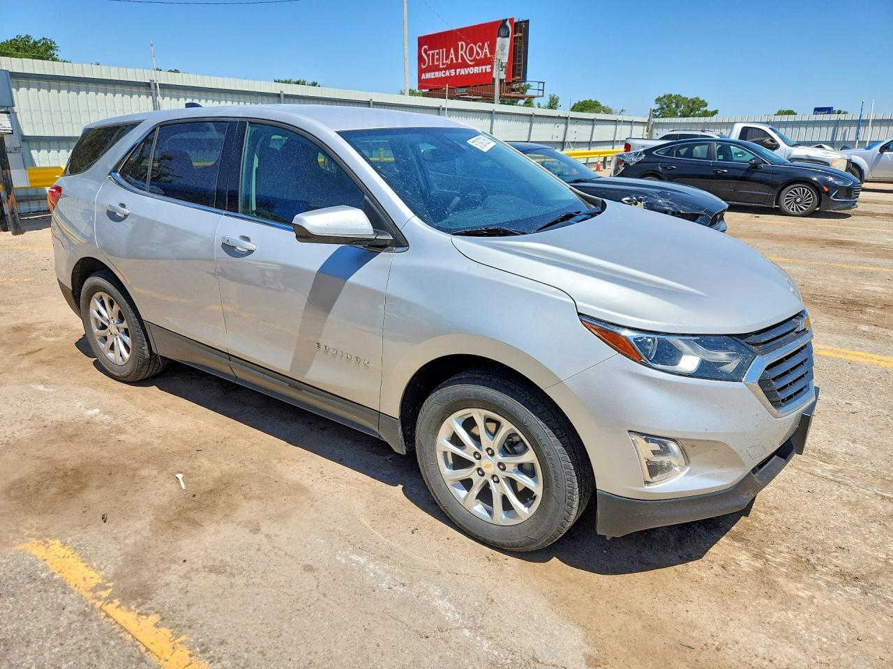 2020 Chevrolet Equinox - Image 4