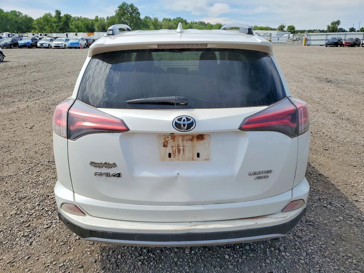 2018 Toyota Rav4 Limited - Image 6