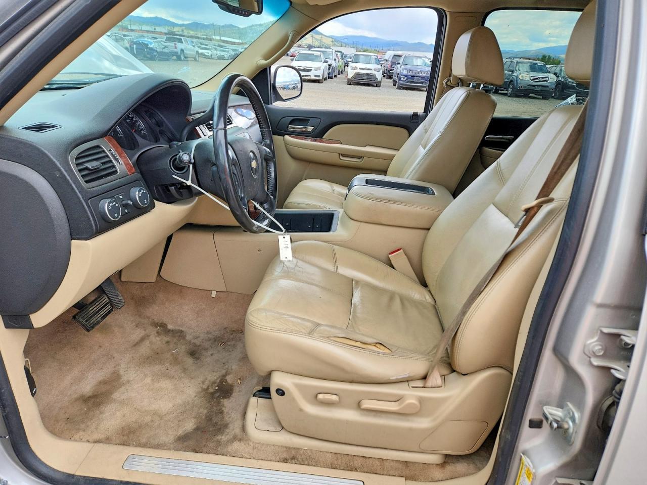 2007 Chevrolet Suburban K1500 - Image 7