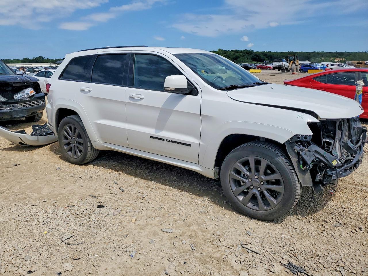 2019 Jeep Grand Cherokee Overland - Фото 4