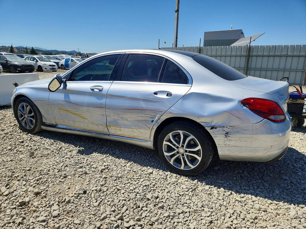 2015 Mercedes-Benz C 300 4Matic - Фото 2