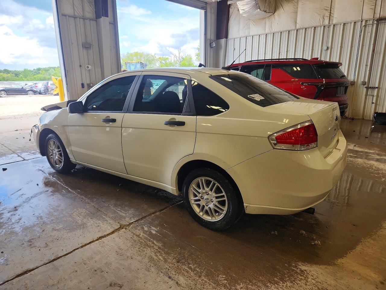 2009 Ford Focus Se - Фото 2