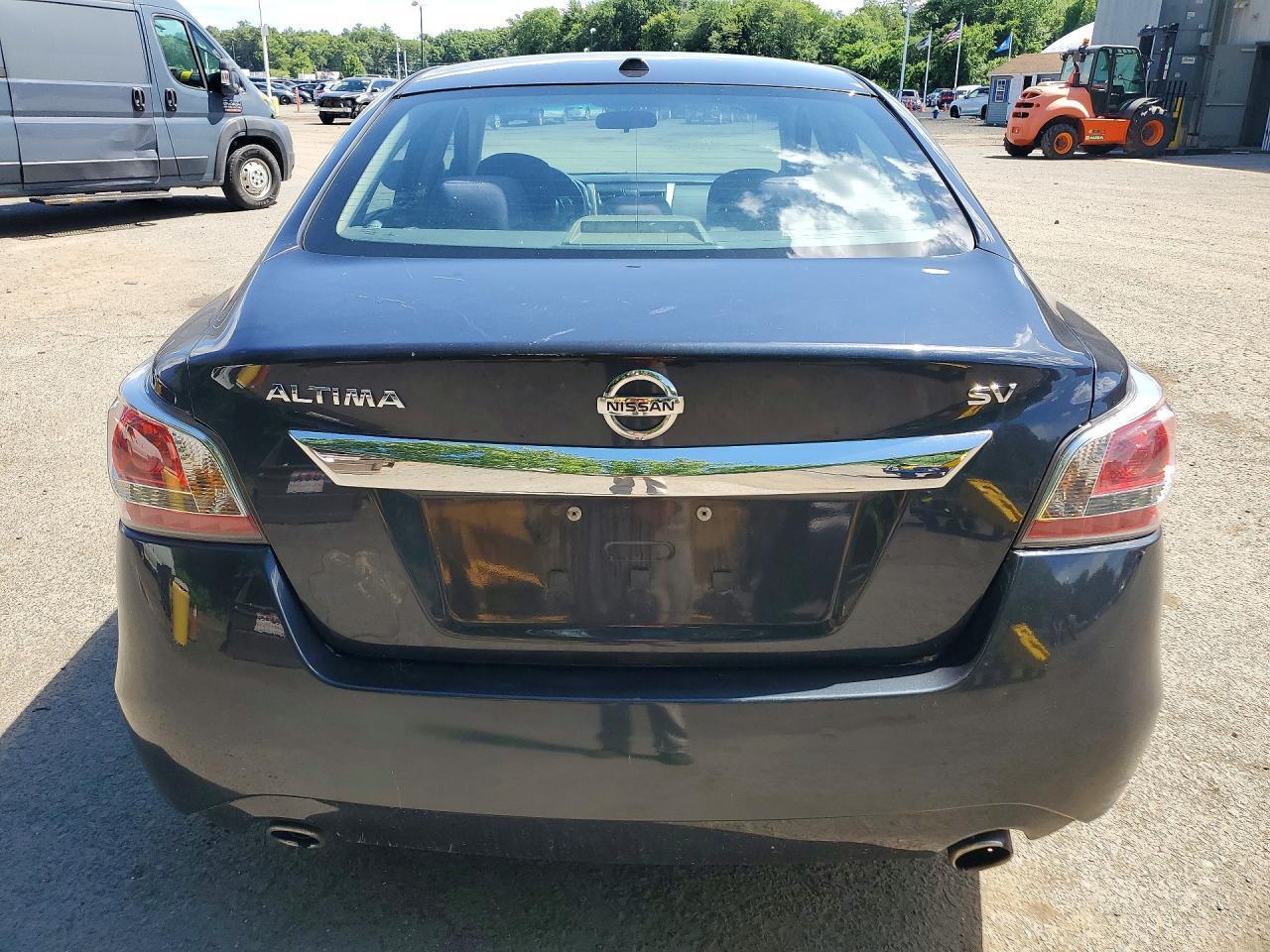 2015 Nissan Altima 2.5 Sv - Image 6