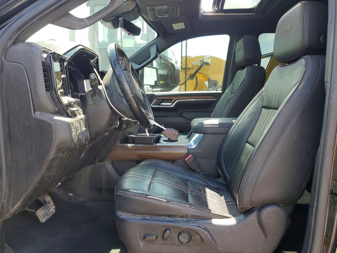 2024 Chevrolet Silverado K2500 High Country - Image 7