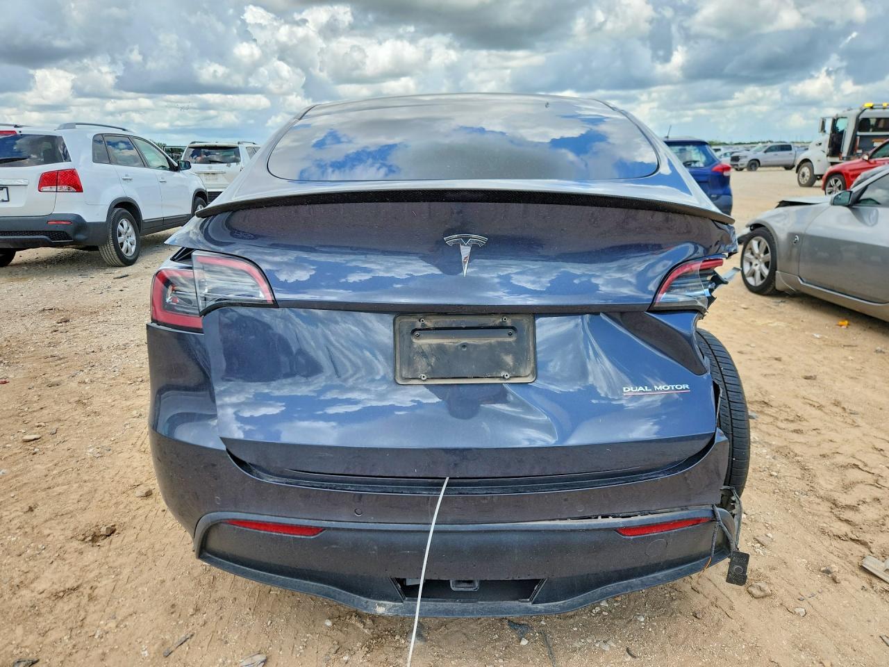 2022 Tesla Model Y - Фото 6