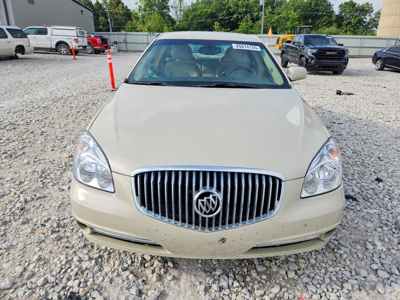 2011 Buick Lucerne Cx - Image 5