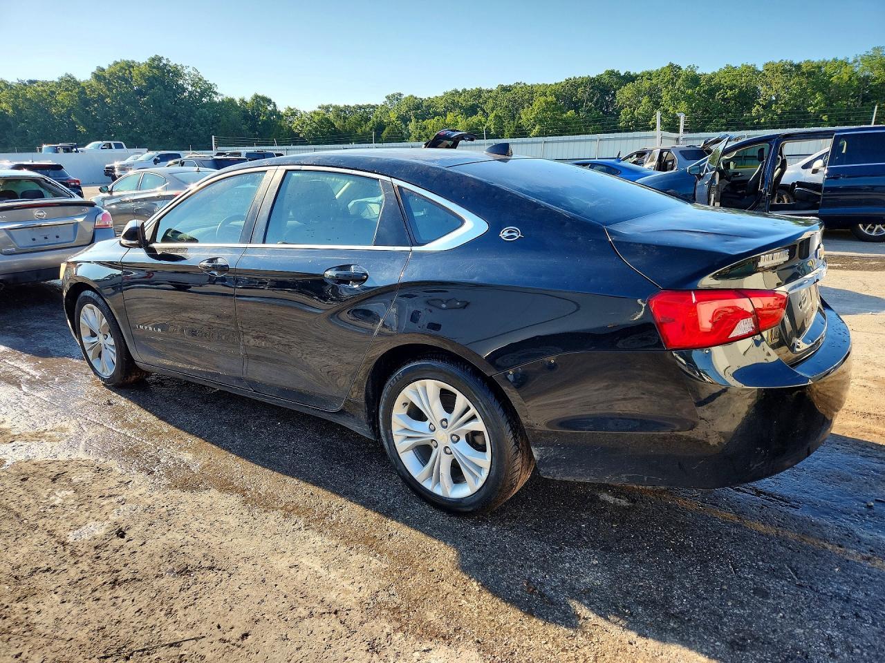 2014 Chevrolet Impala Lt - Image 2