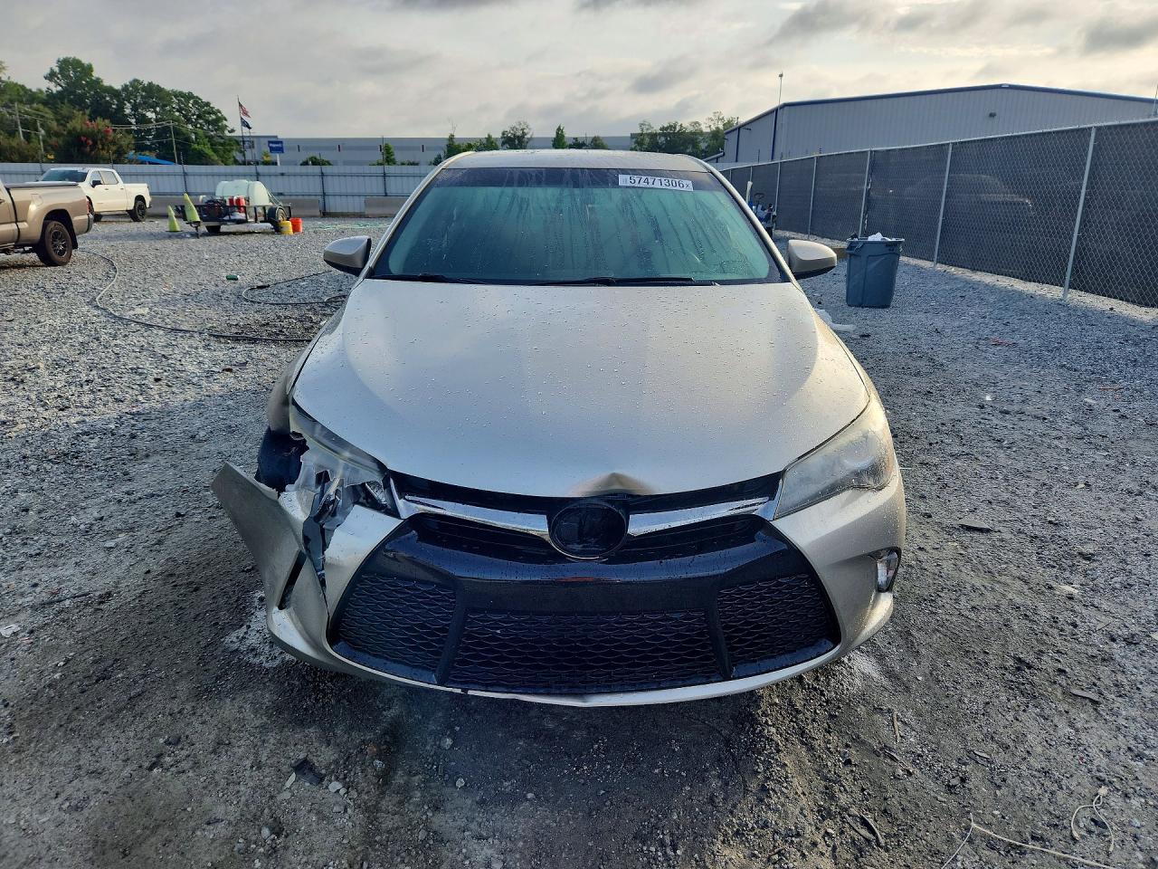 2015 Toyota Camry Se - Image 5