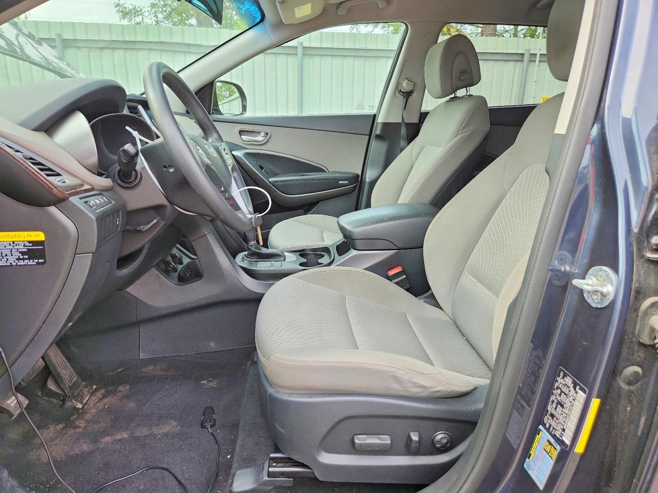2017 Hyundai Santa Fe Se - Фото 7