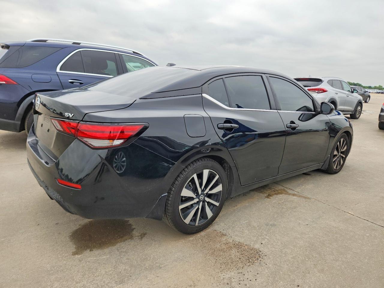 2022 Nissan Sentra - Фото 3