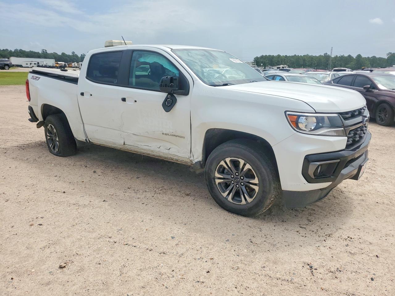 2022 Chevrolet Colorado Z71 - Фото 4