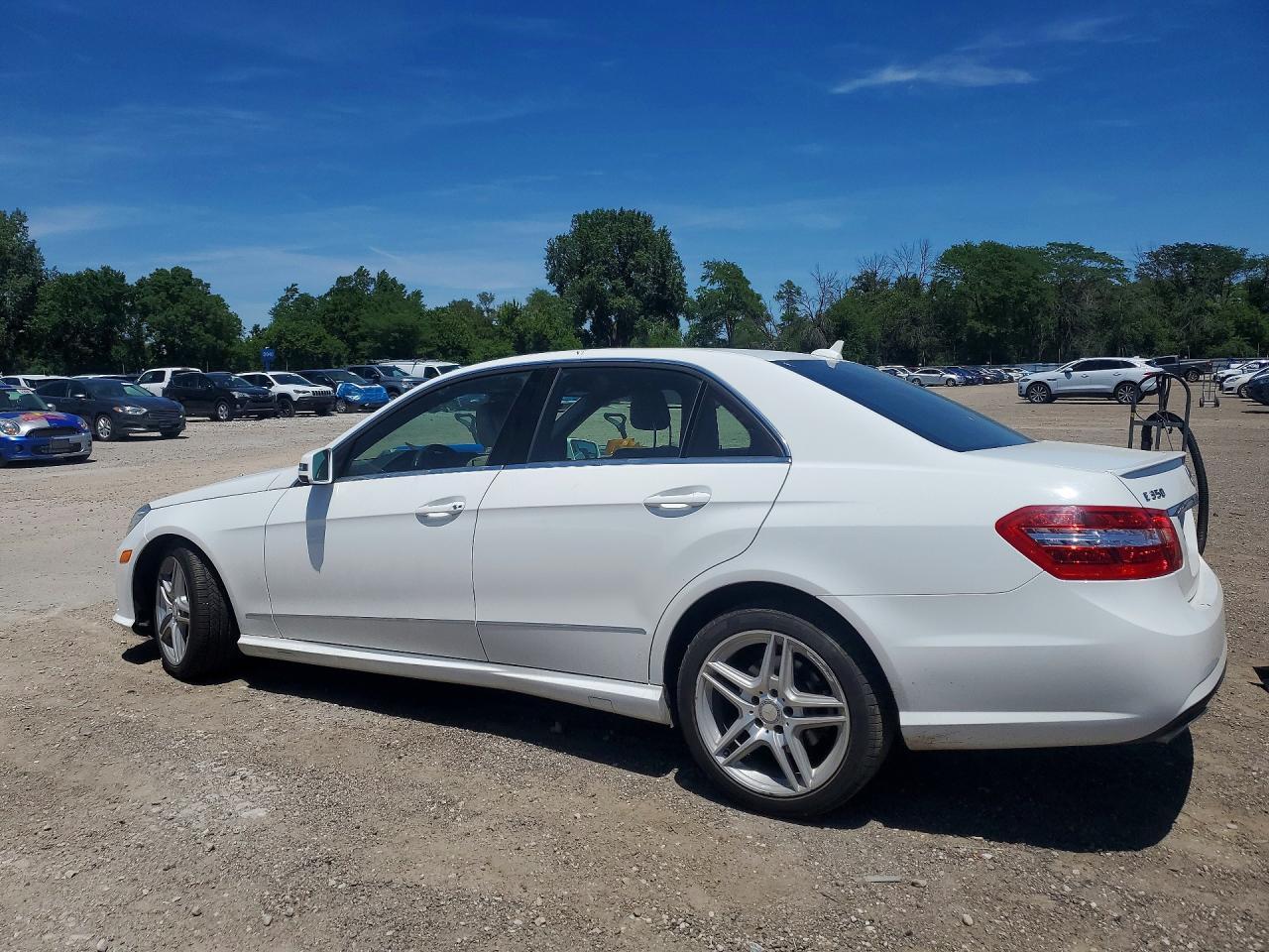2013 Mercedes-Benz E 350 4Matic - Фото 2