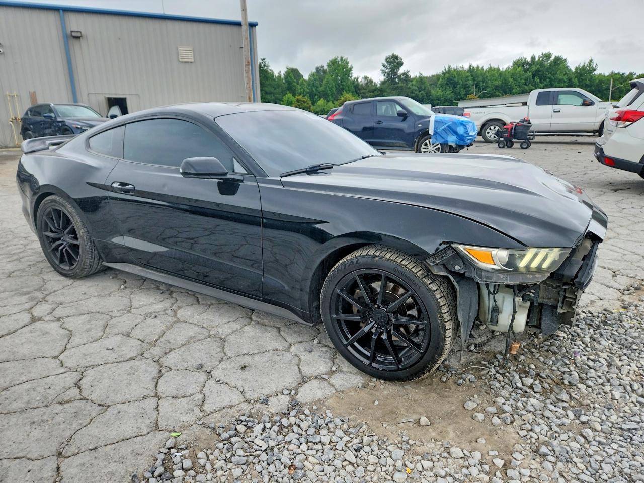 2015 Ford Mustang - Фото 4