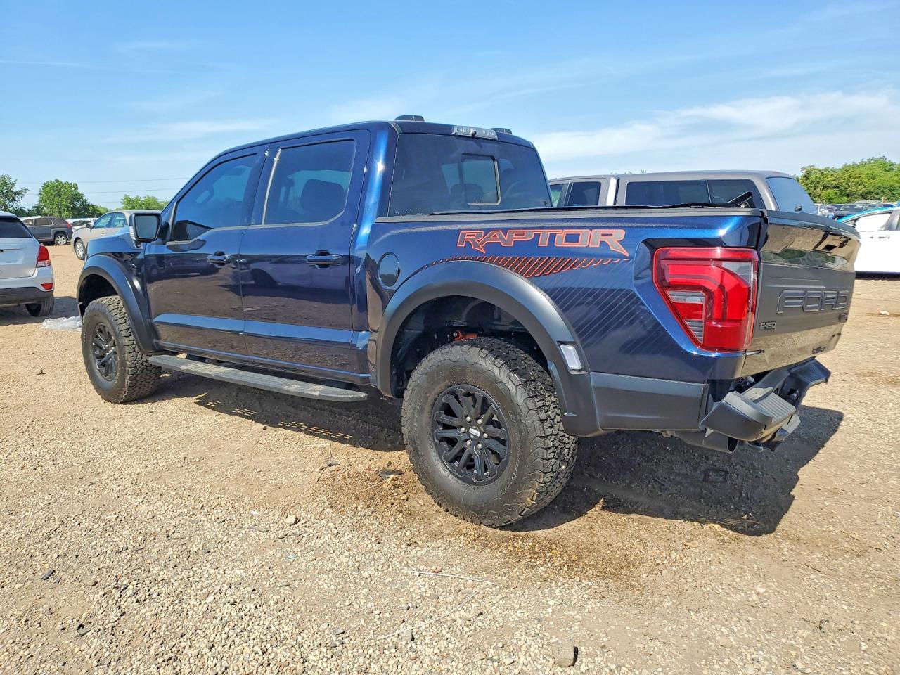 2025 Ford F150 Raptor - Фото 2