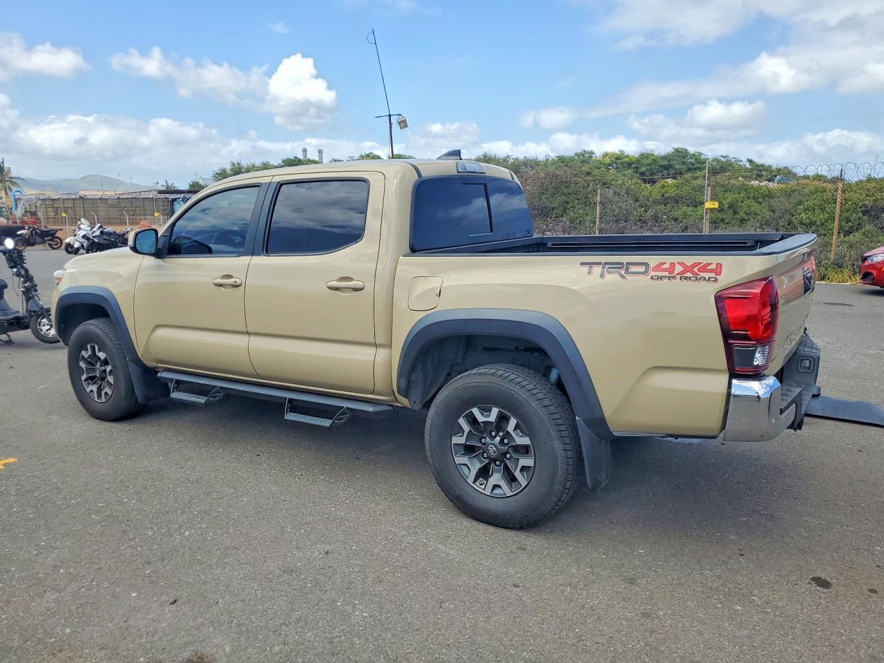 2018 Toyota Tacoma Trd Off-Road - Фото 2