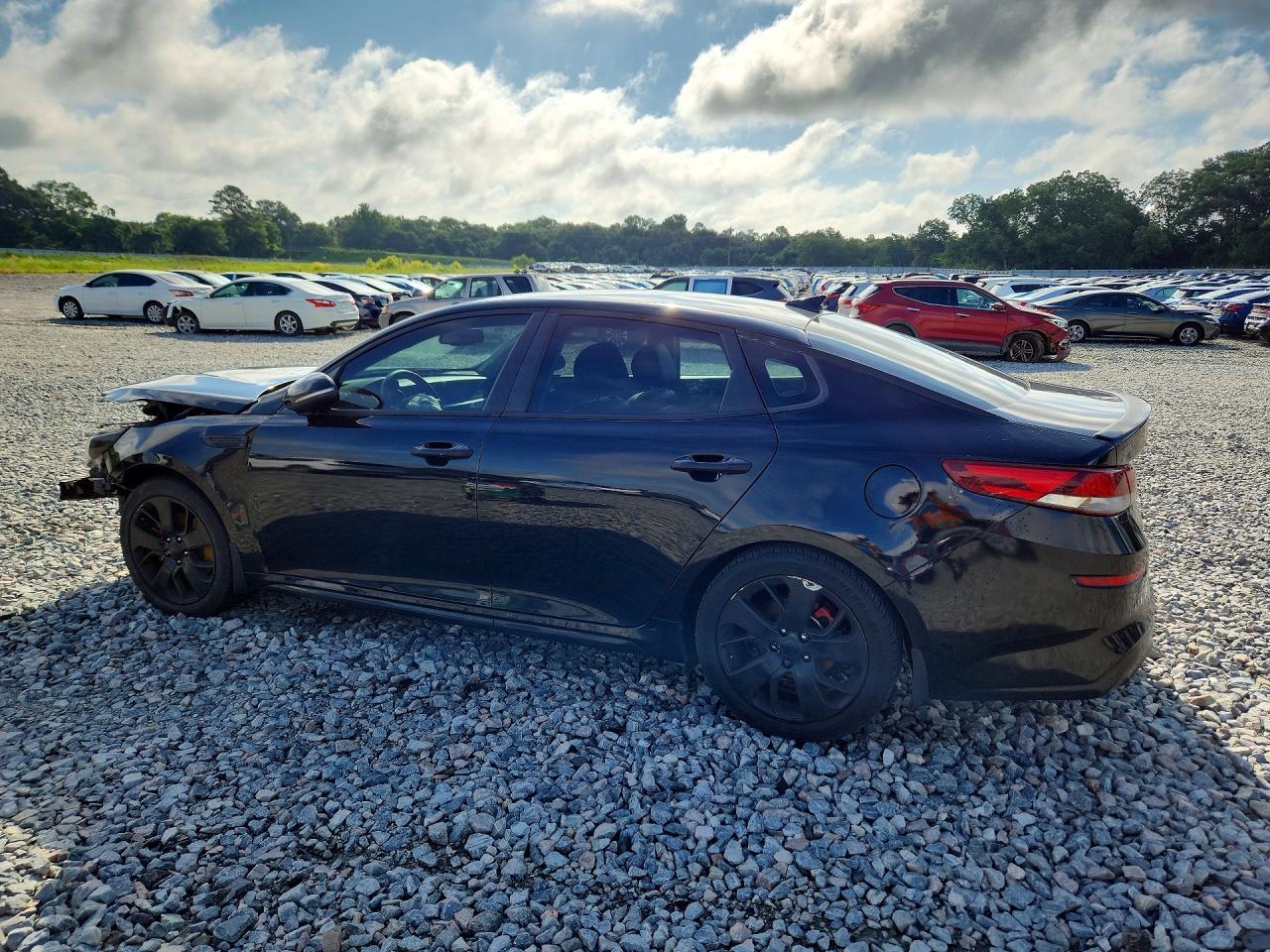 2019 Kia Optima - Фото 2