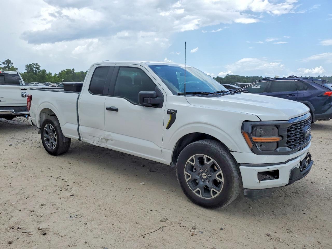 2025 Ford F150 Stx - Image 4
