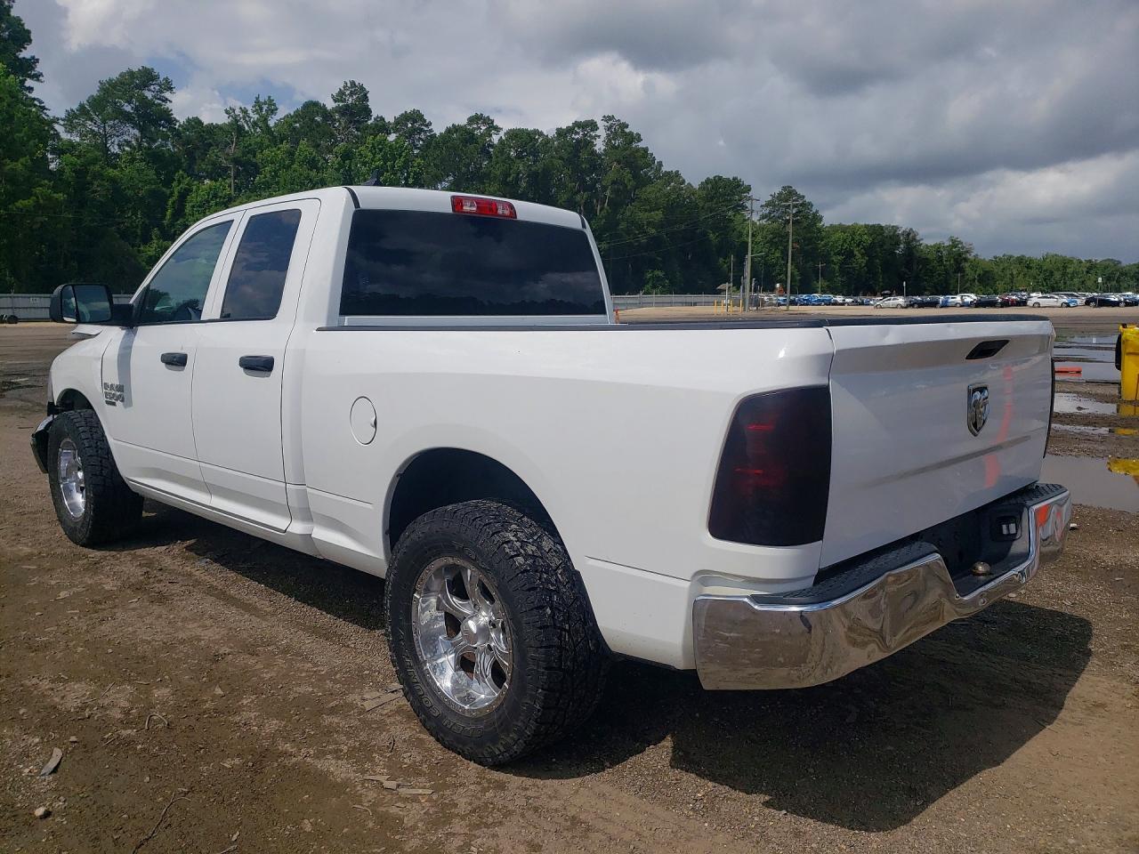 2021 Ram 1500 Classic Tradesman - Фото 2