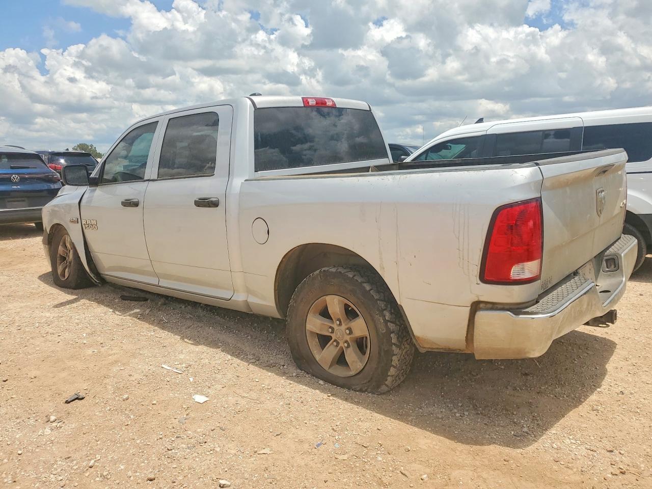 2018 Ram 1500 St - Фото 2