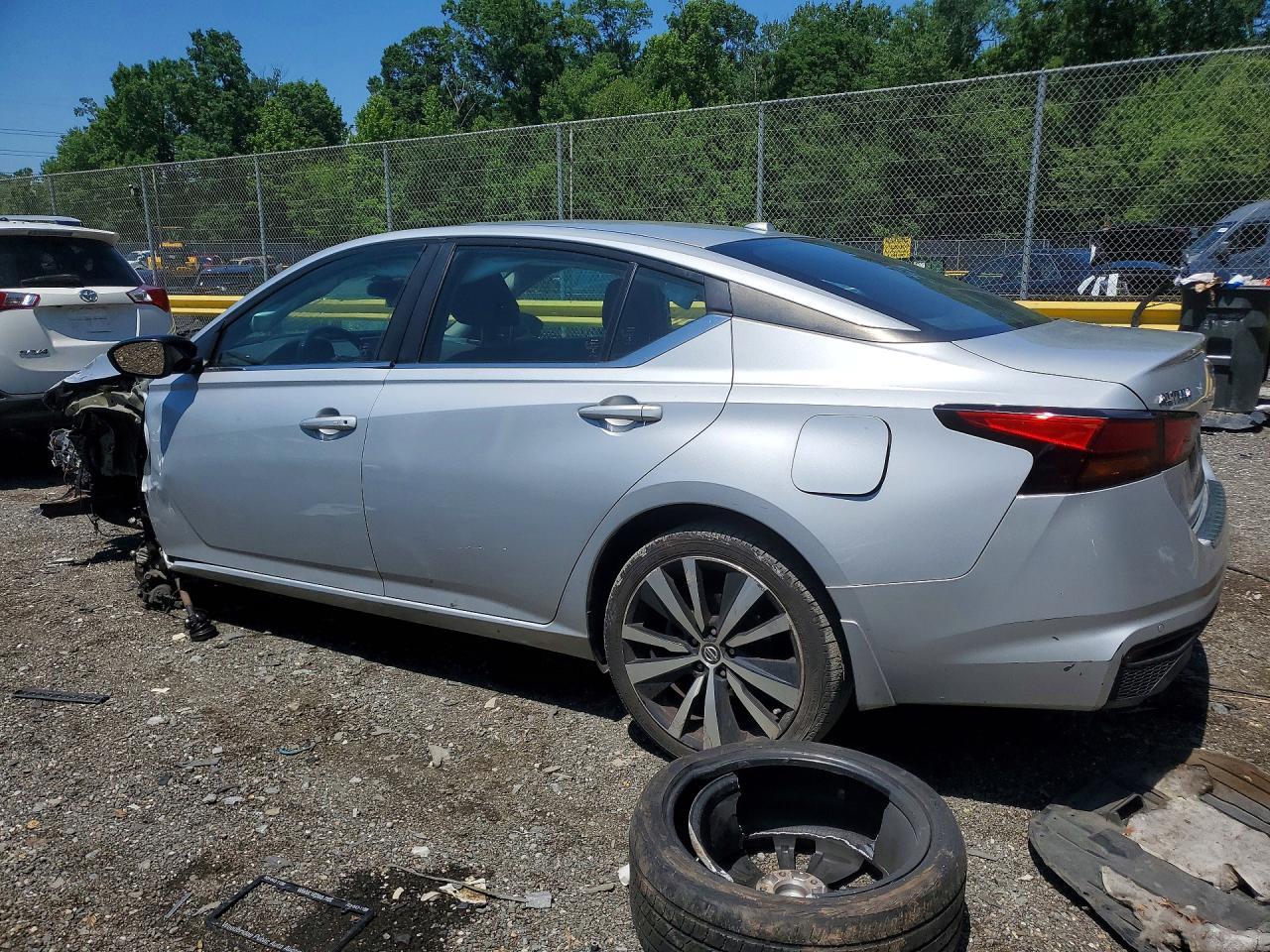2021 Nissan Altima Sr - Фото 2