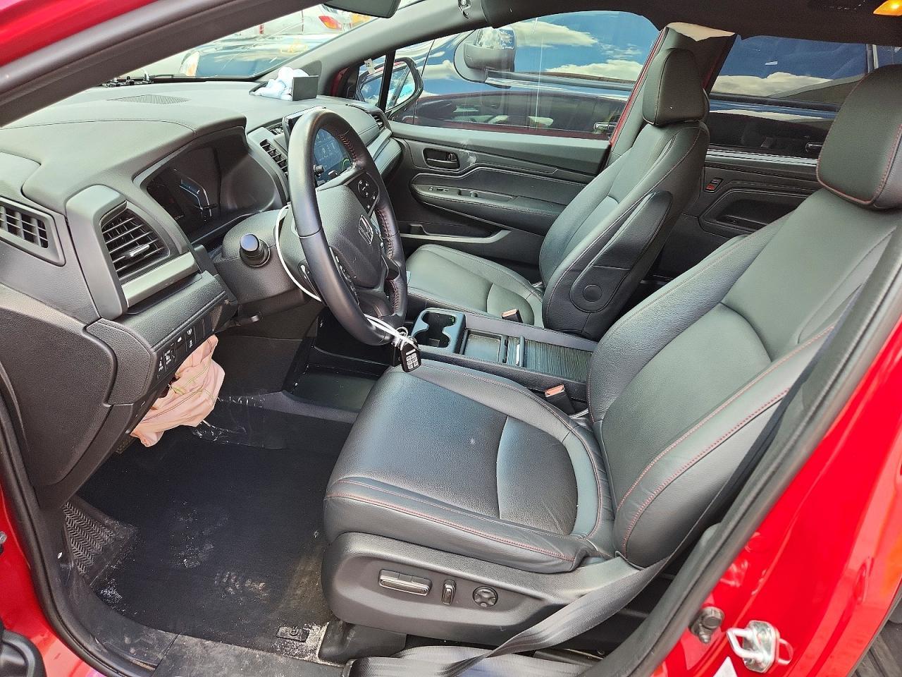 2024 Honda Odyssey Sport - Image 7