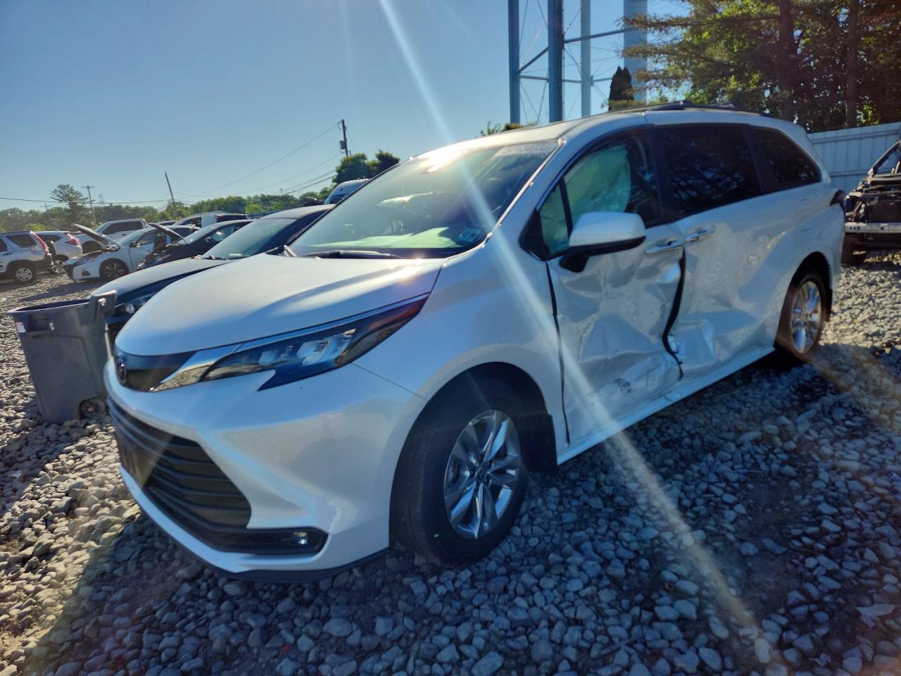 2025 Toyota Sienna Xle 7-Passenger
