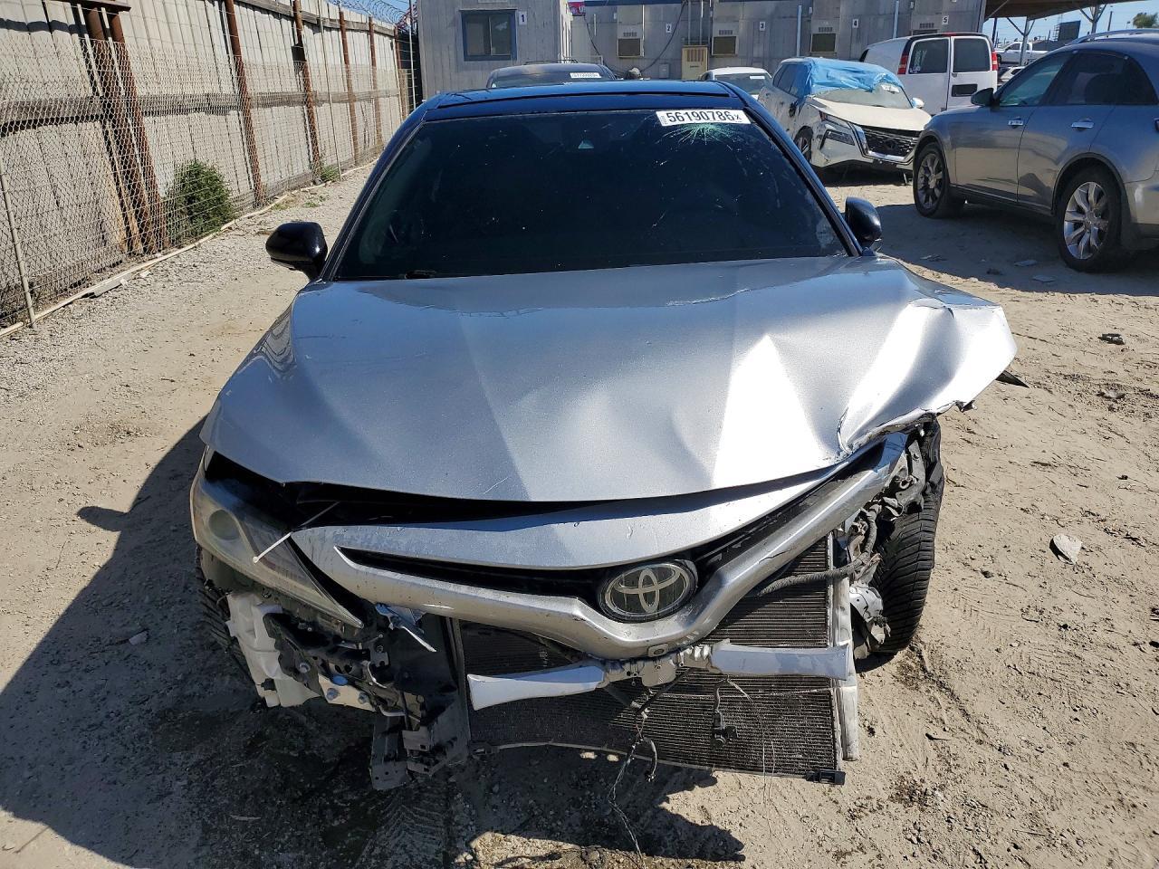 2019 Toyota Camry Xse - Фото 5
