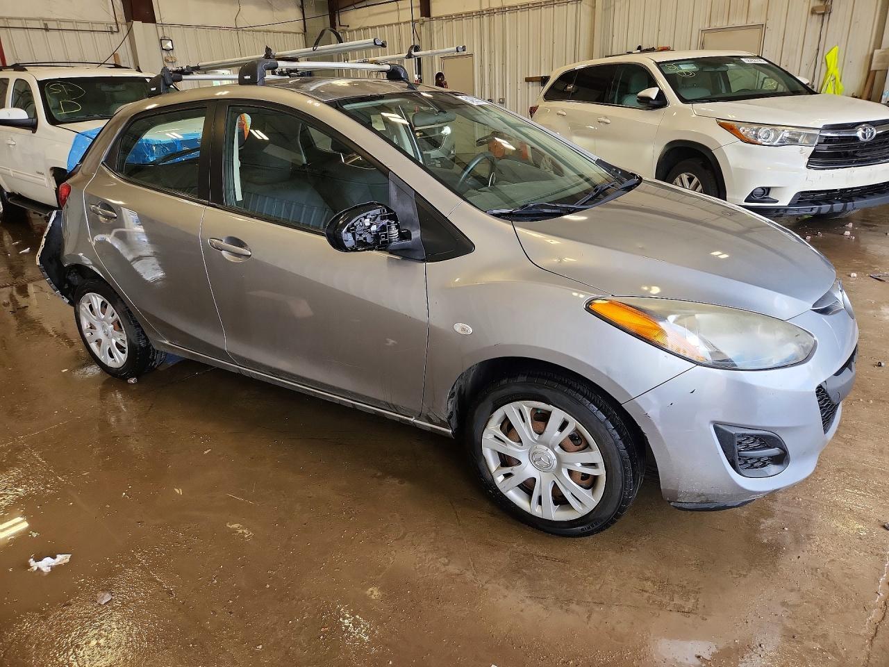 2012 Mazda Mazda2 - Фото 4