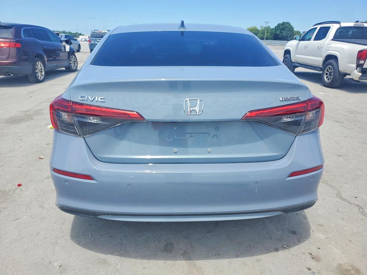 2023 Honda Civic Touring - Фото 6