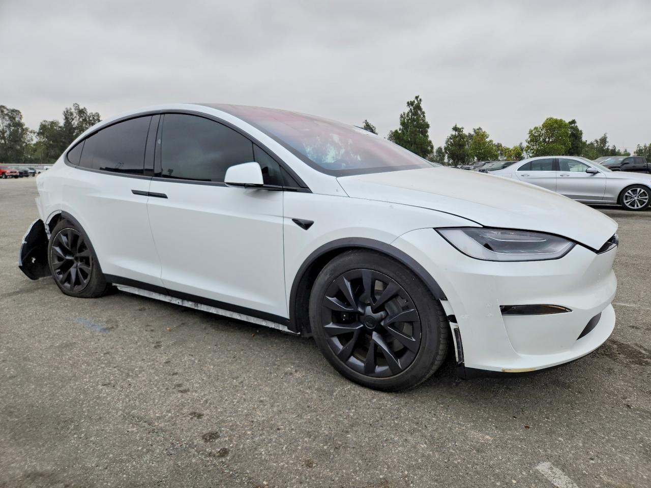 2023 Tesla Model X - Фото 4