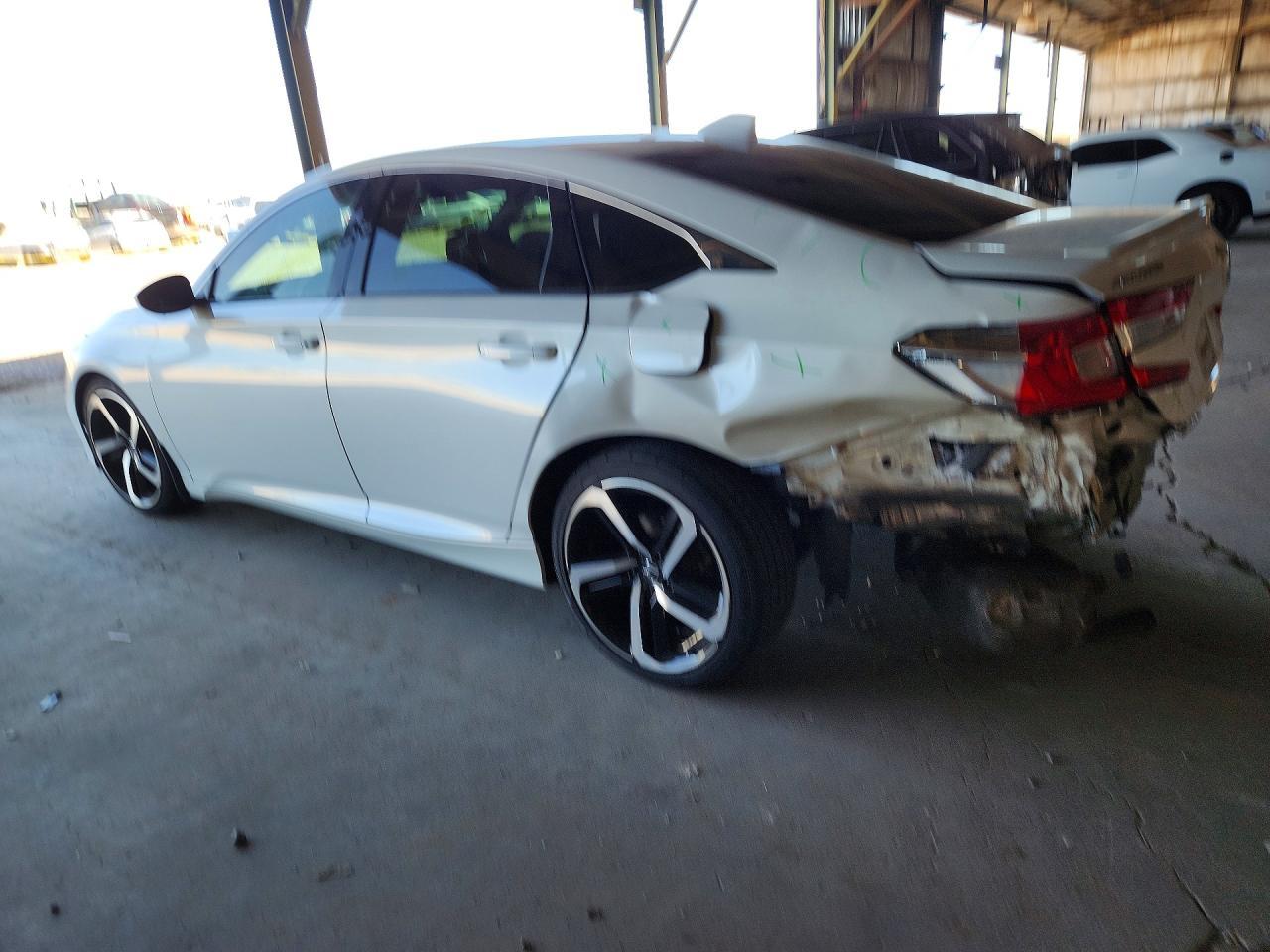 2018 Honda Accord Sport - Фото 2