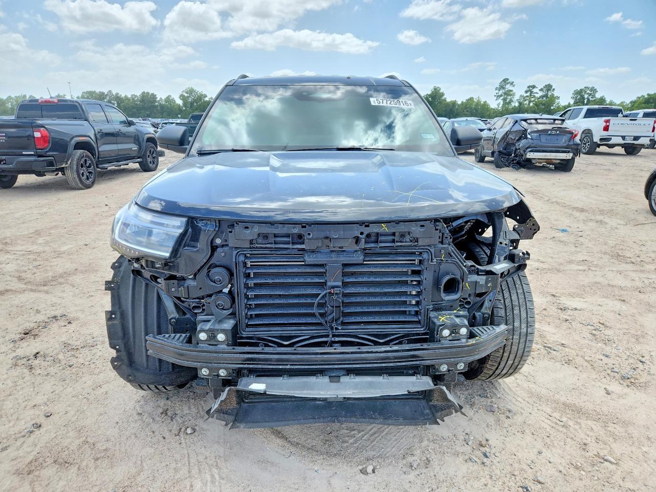 2025 Ford Explorer Active - Фото 5