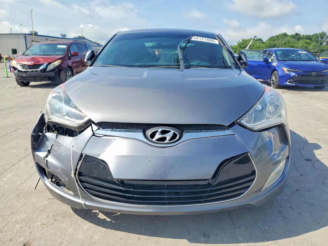 2012 Hyundai Veloster Base - Image 5