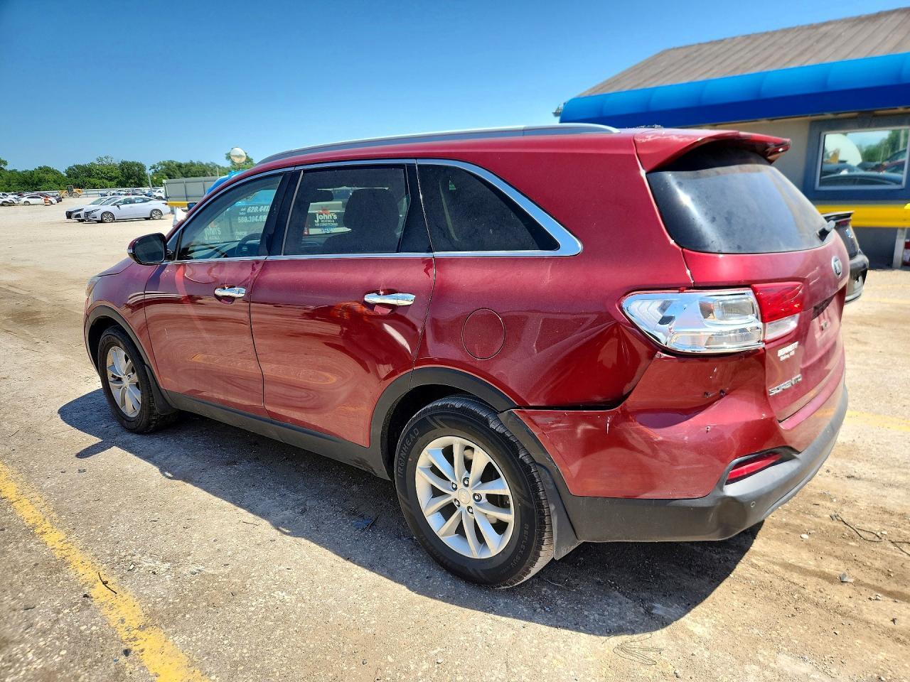 2016 Kia Sorento - Фото 2
