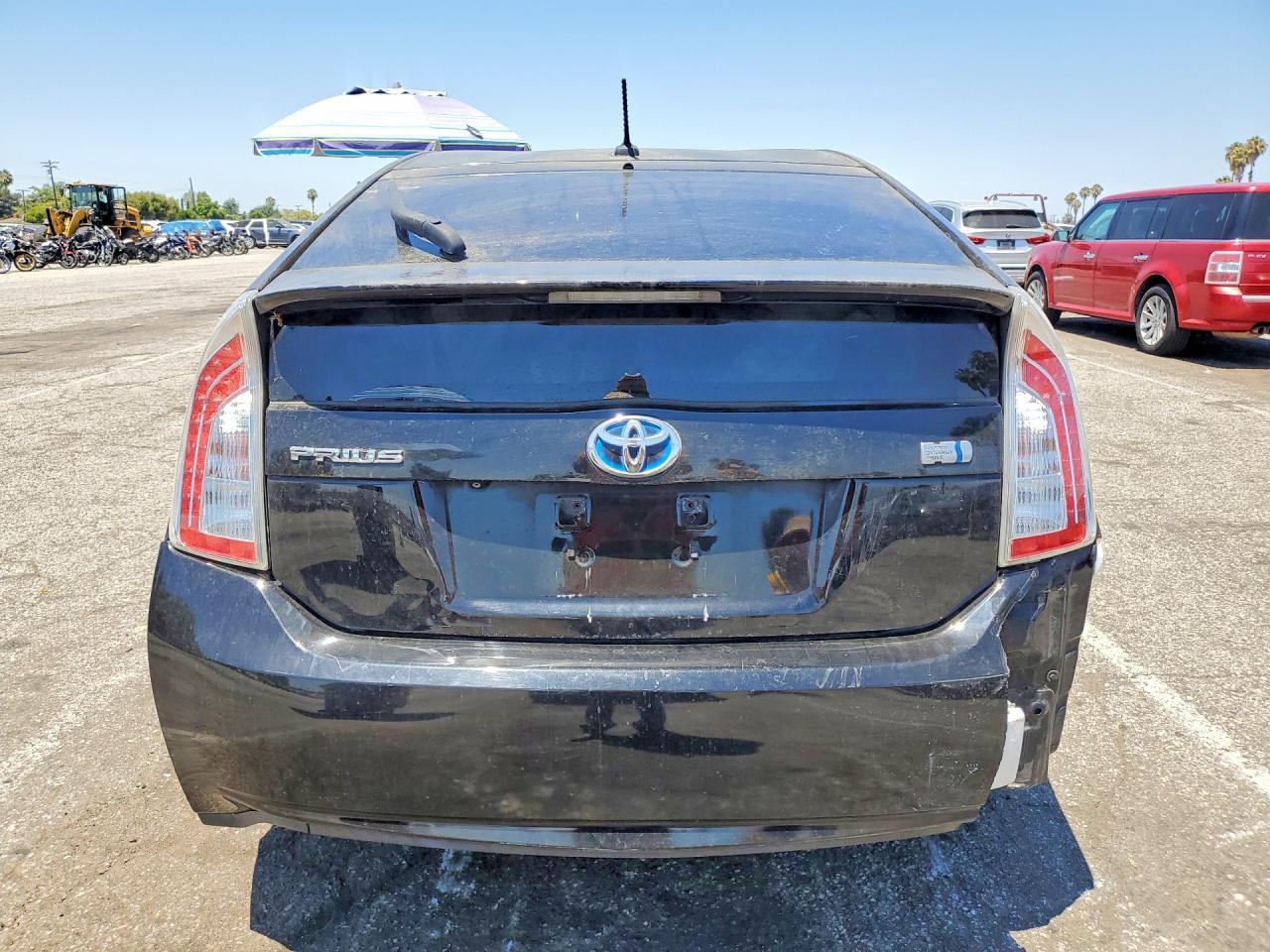 2012 Toyota Prius Three - Фото 6