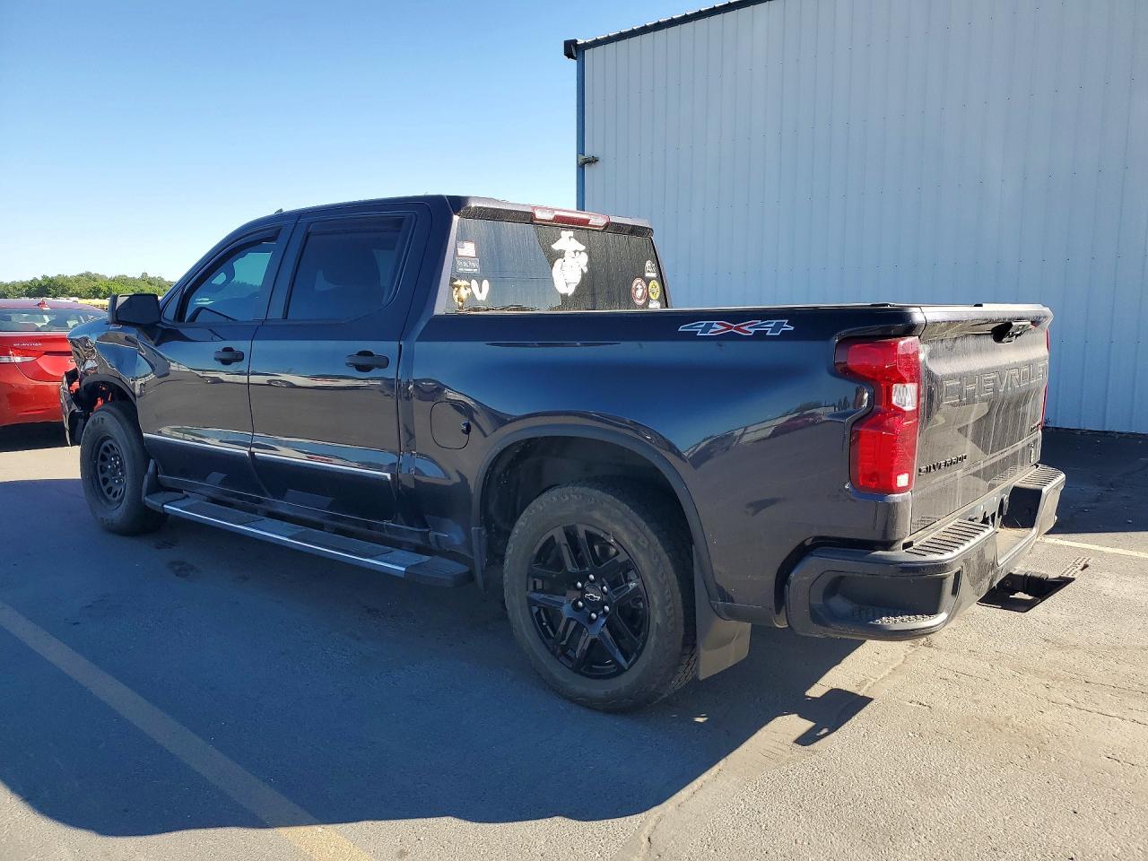 2022 Chevrolet Silverado K1500 Custom - Image 2