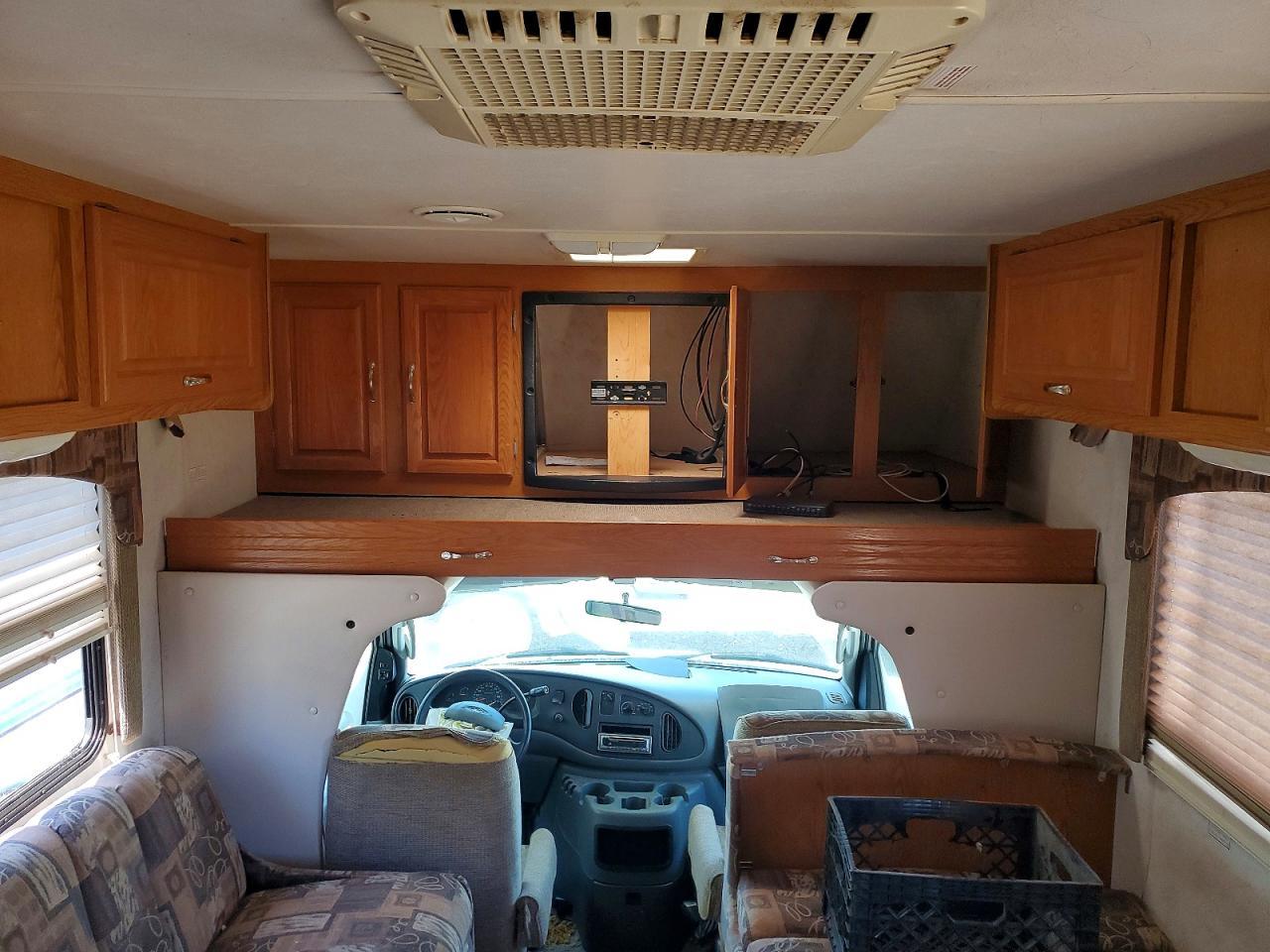 2003 Ford Motorhome - Rv - Image 5