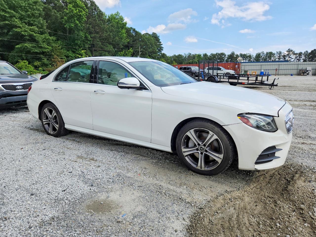 2020 Mercedes-Benz E 350 4Matic - Image 4