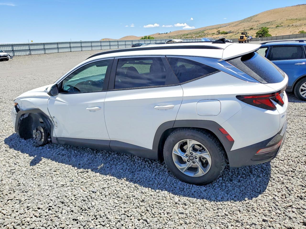 2024 Hyundai Tucson Sel - Image 2