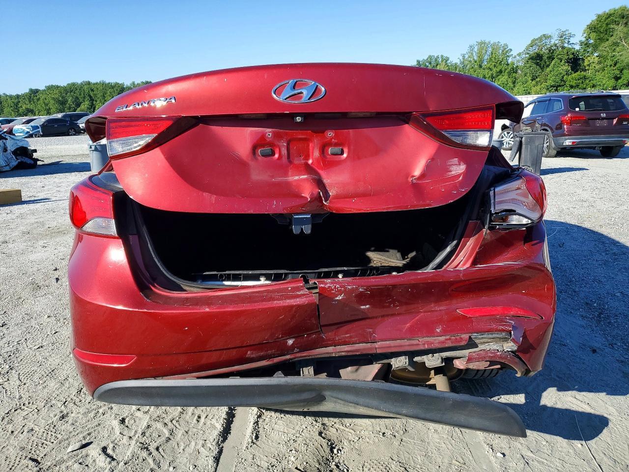 2014 Hyundai Elantra Se - Фото 6