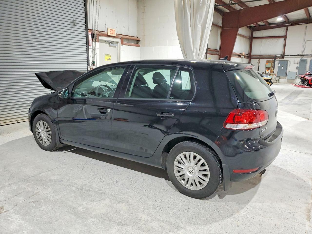 2012 Volkswagen Golf - Фото 2