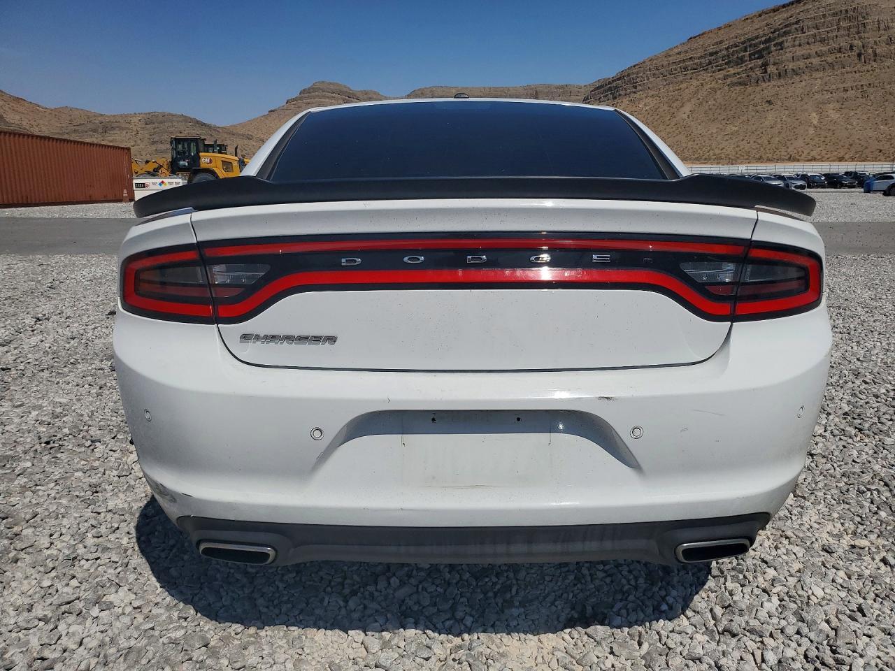 2017 Dodge Charger Se - Image 6