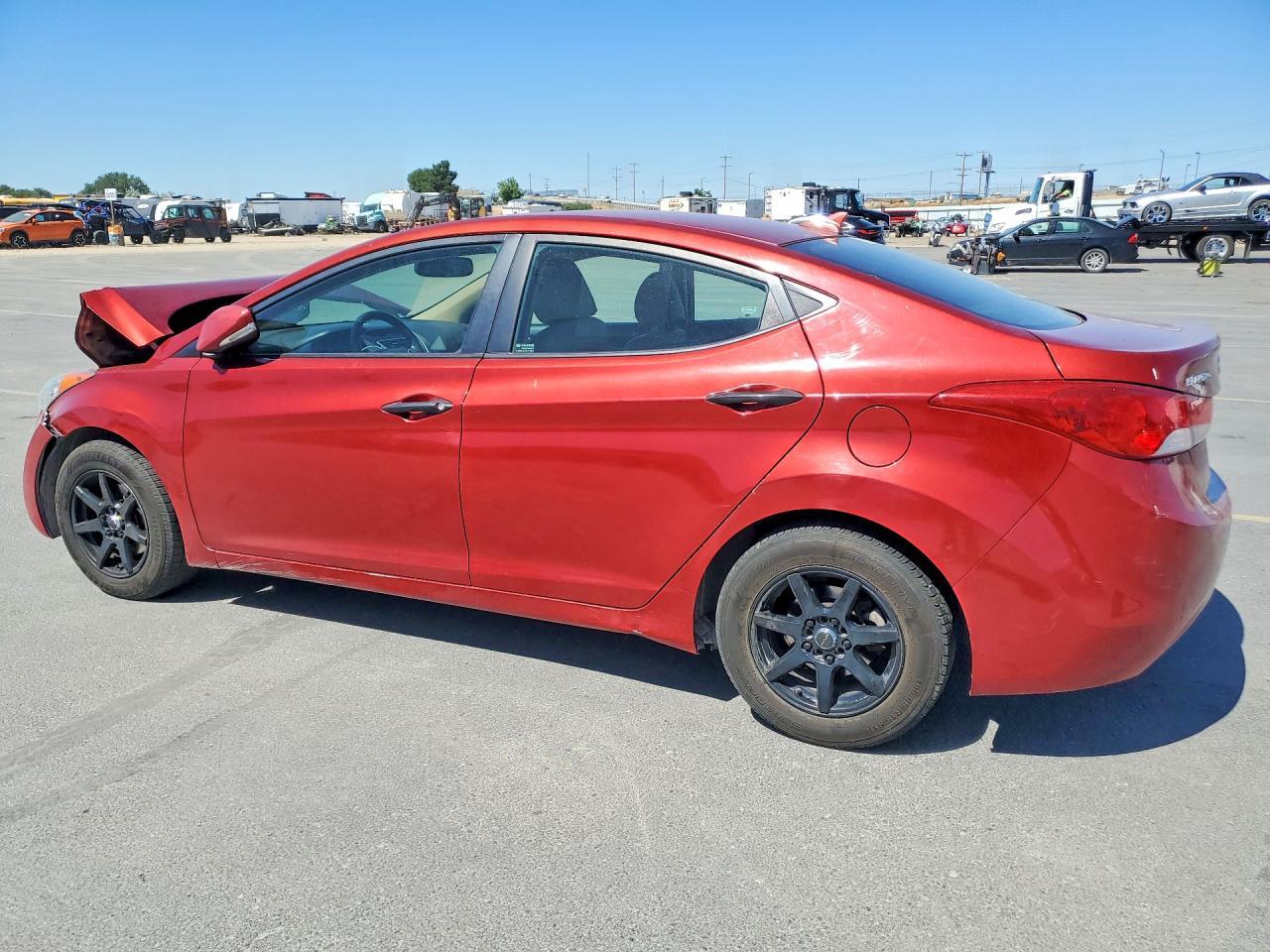 2012 Hyundai Elantra Limited - Фото 2