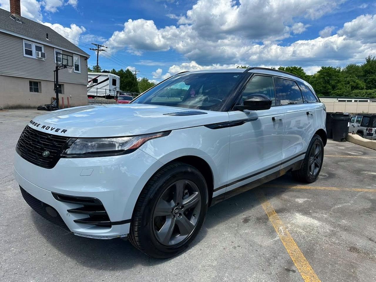 2025 Land Rover Range Rover Velar Dynamic Se