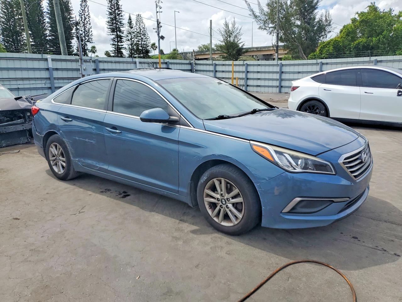 2016 Hyundai Sonata Se - Фото 4